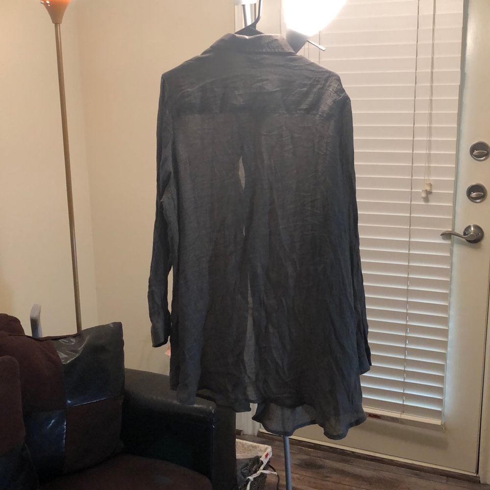 Blouse - Picture 2 of 2